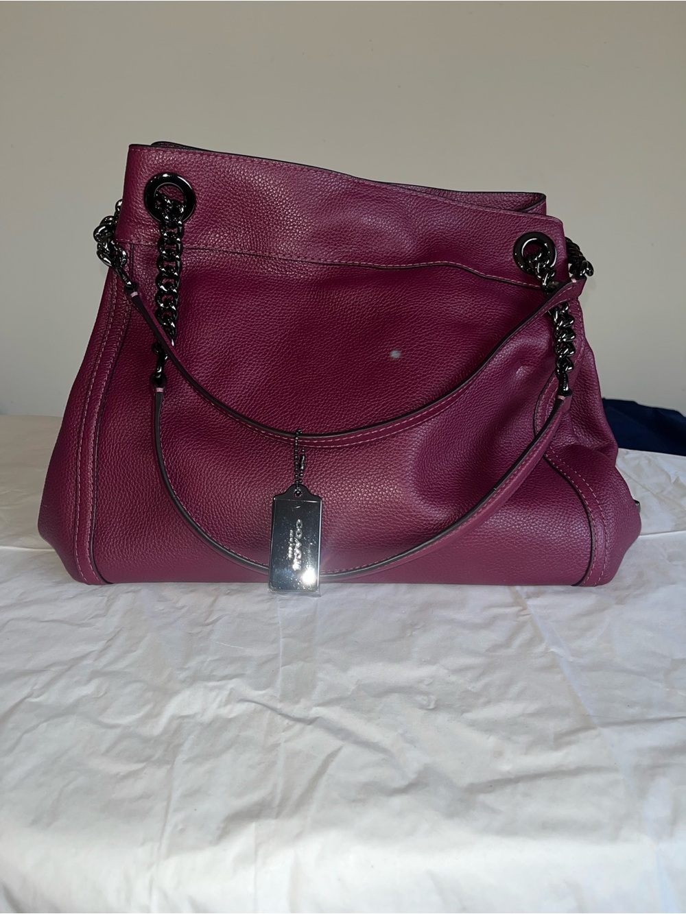 Coach Pebbled Leather Shoulder Bag in Berry Pink - Picture 2 of 4